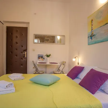 Old Town Historic Core Apartman
